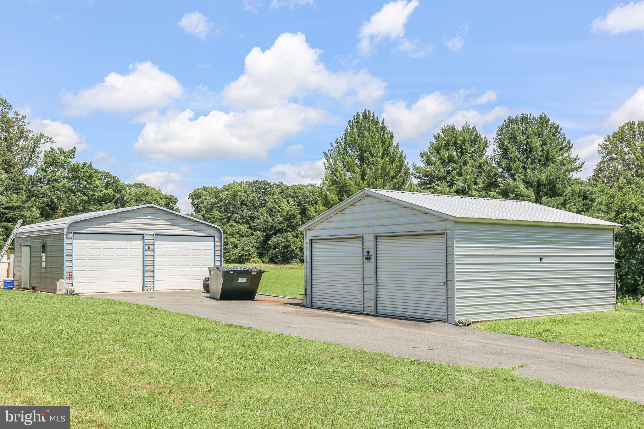 4253 Rolling Hills Dr