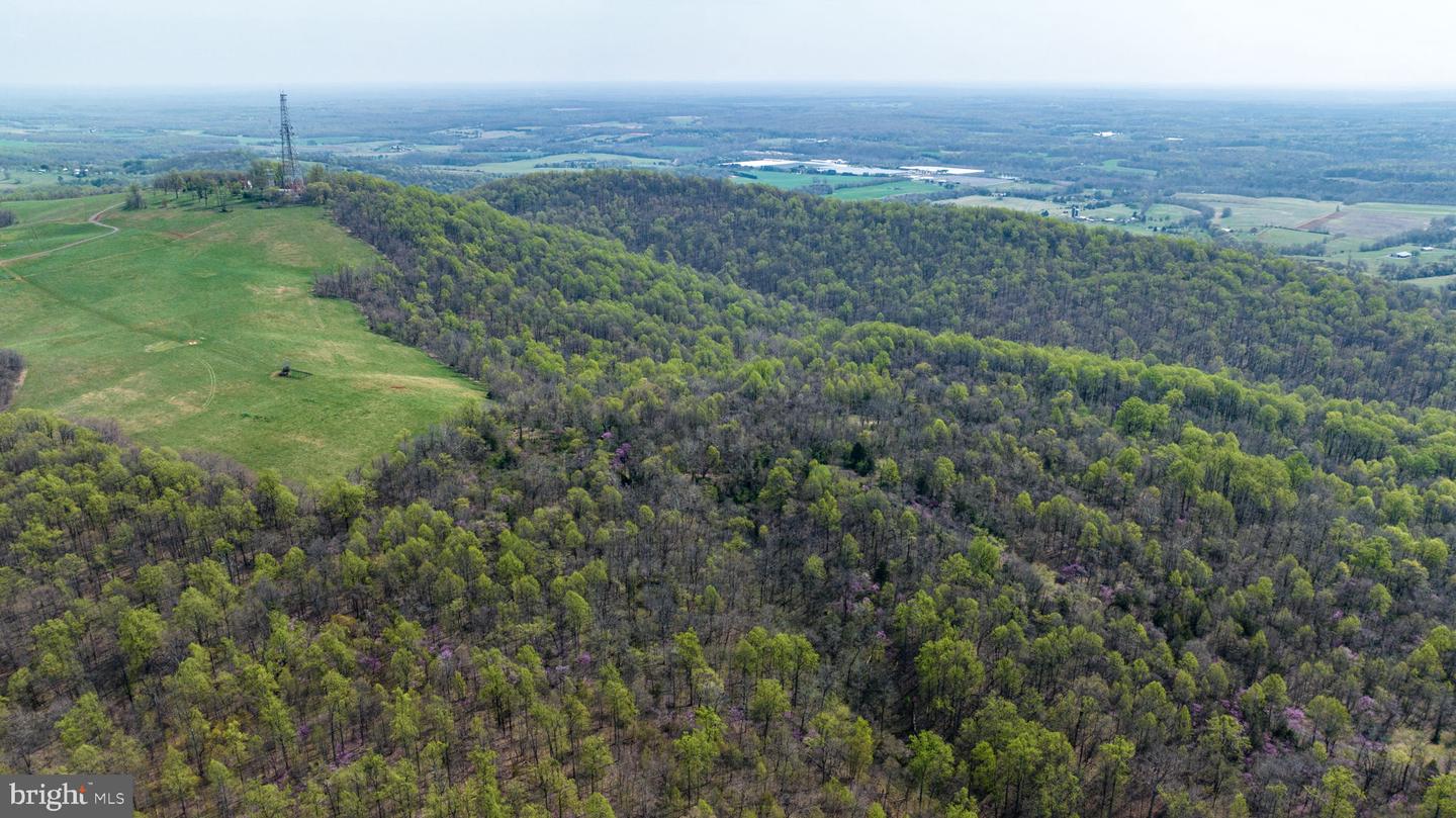 Lot 18 Hawthorne Dr