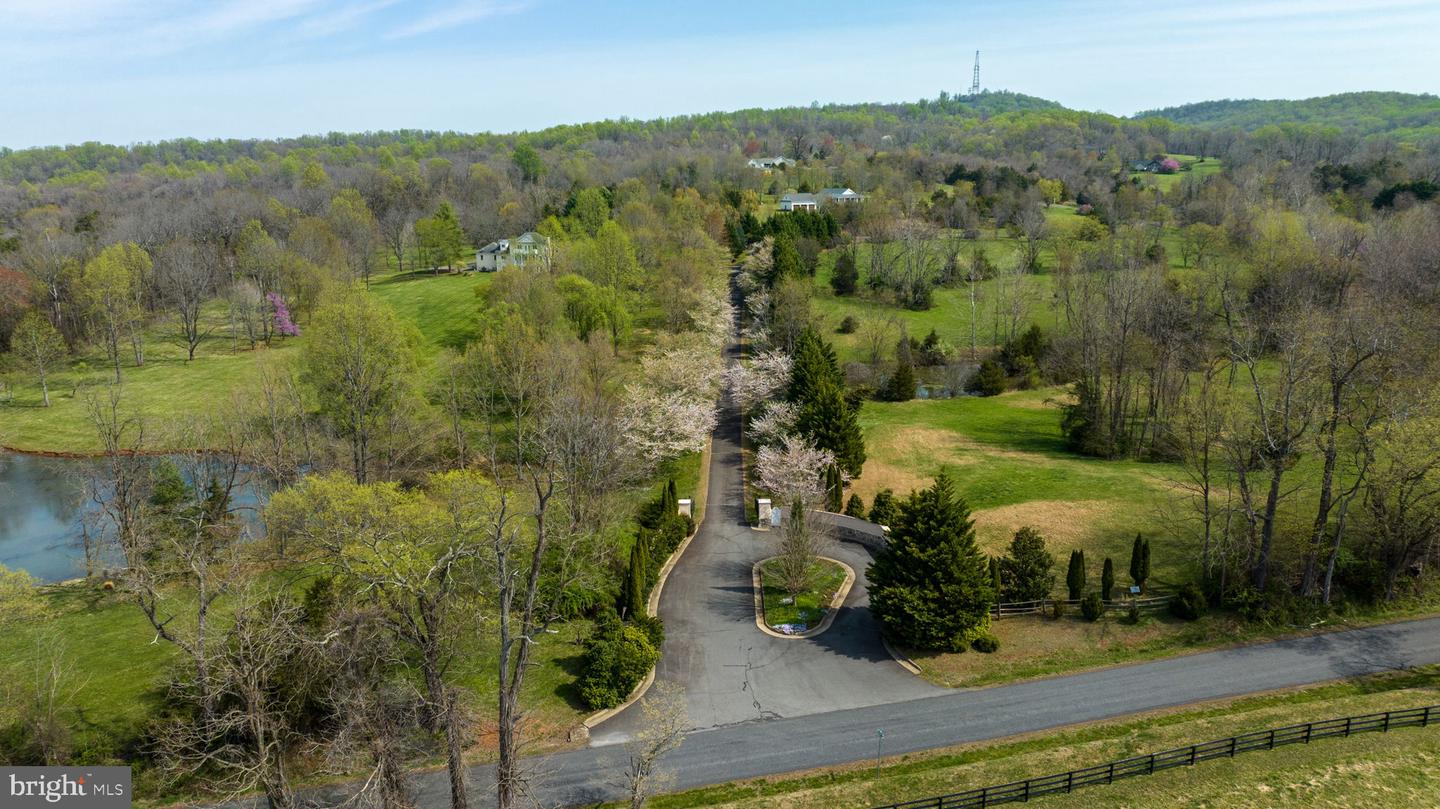 Lot 18 Hawthorne Dr