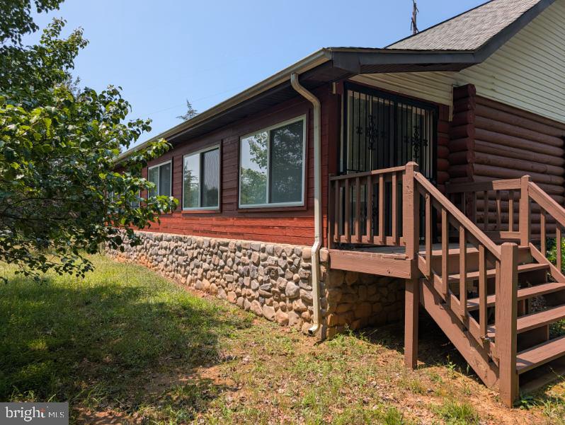 3856 Rapidan Hills Dr