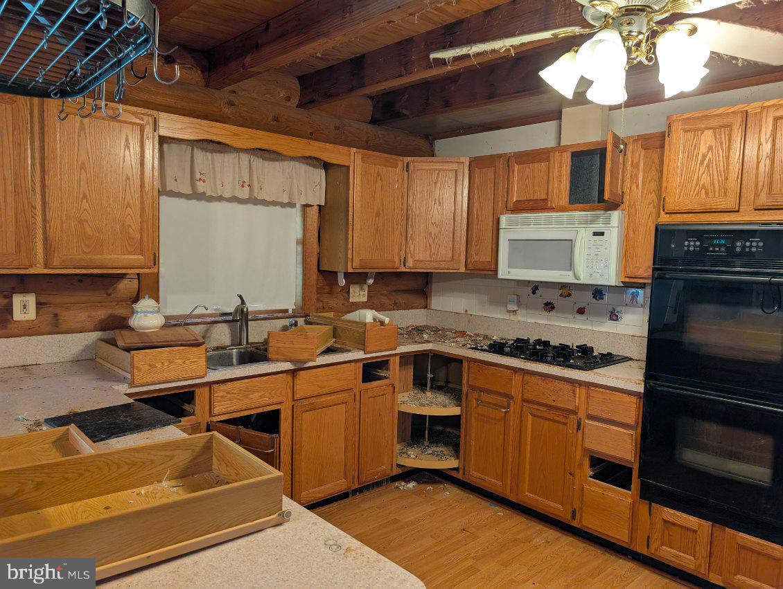 3856 Rapidan Hills Dr
