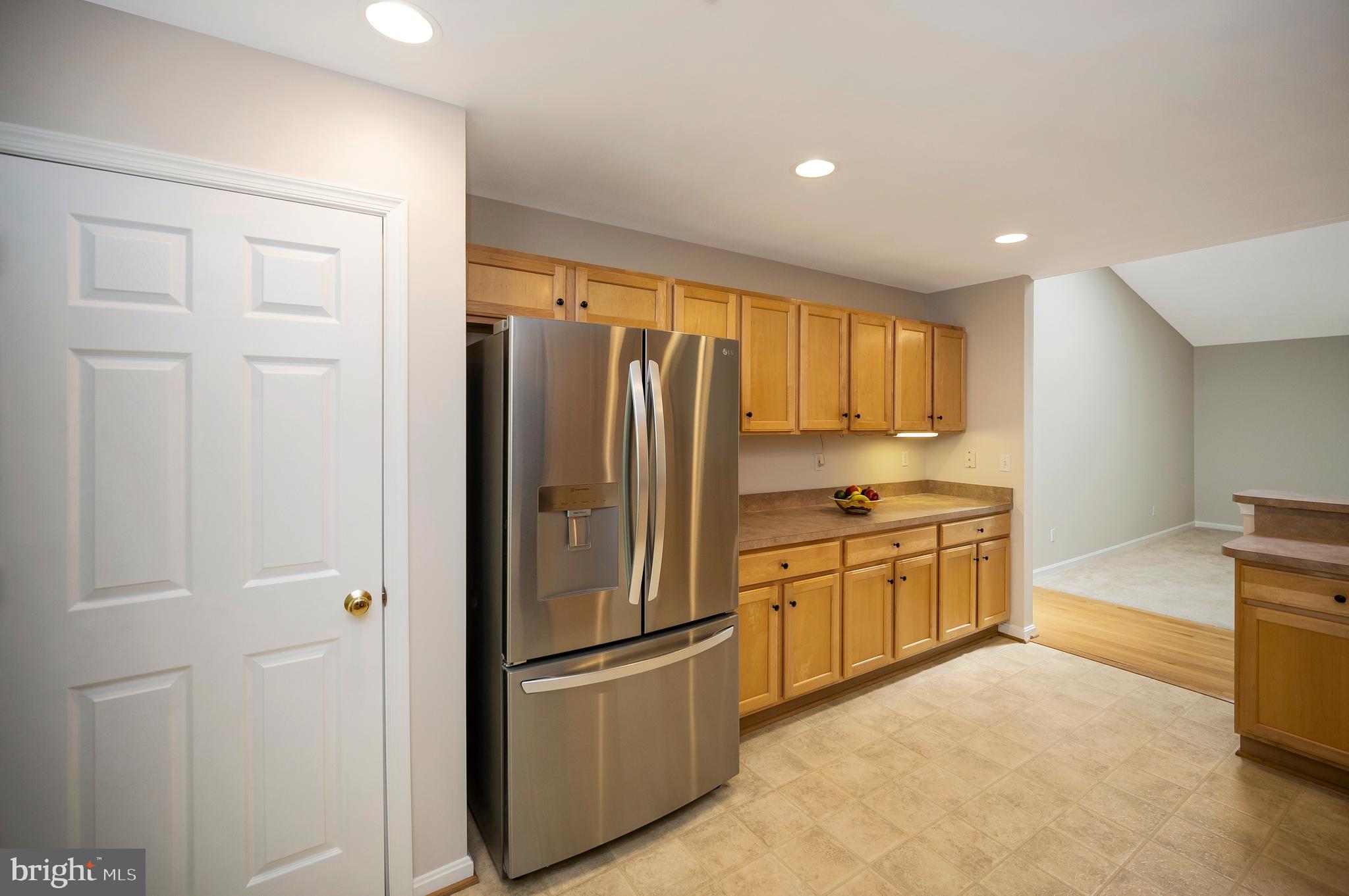 317 Edgehill Dr