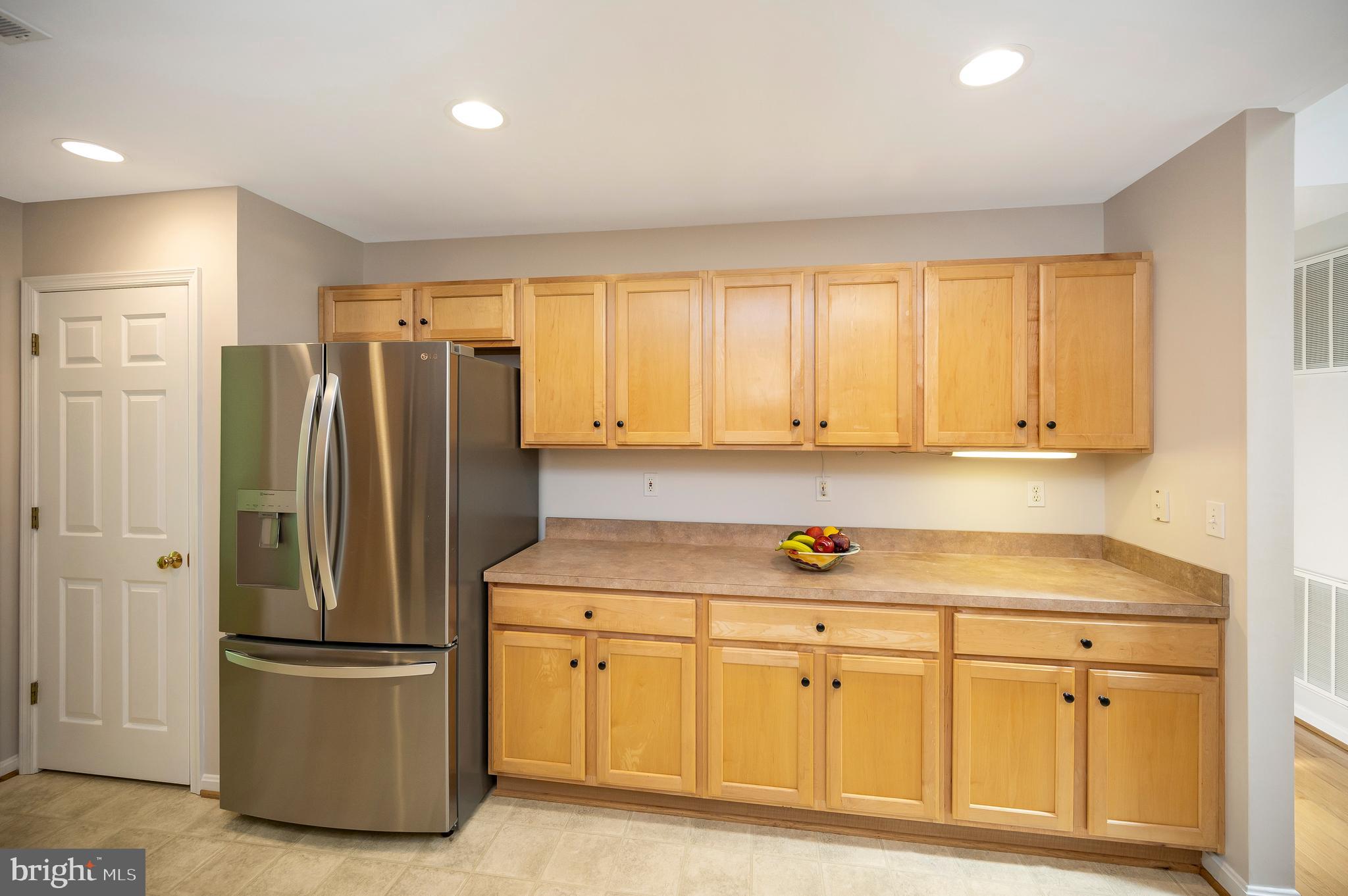 317 Edgehill Dr