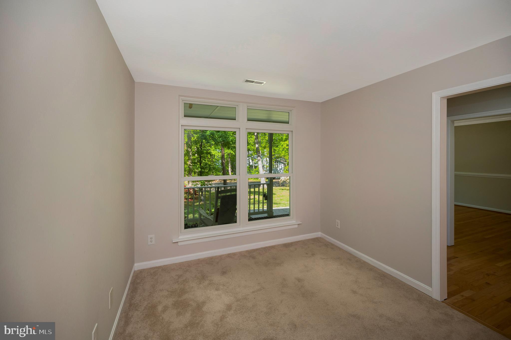 317 Edgehill Dr