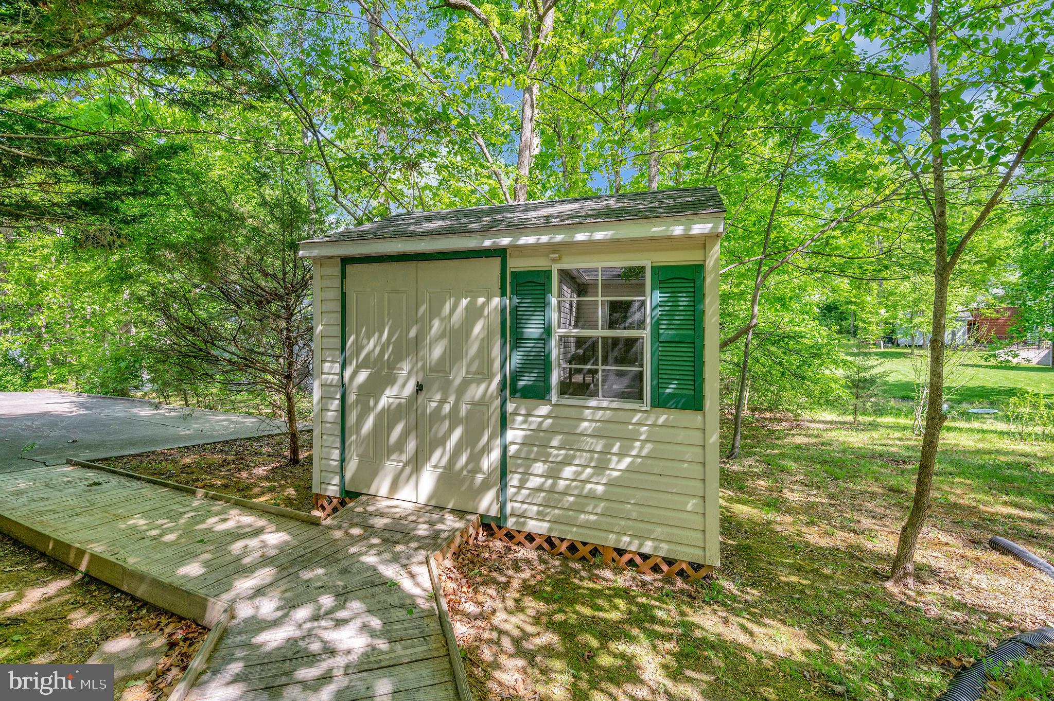 317 Edgehill Dr
