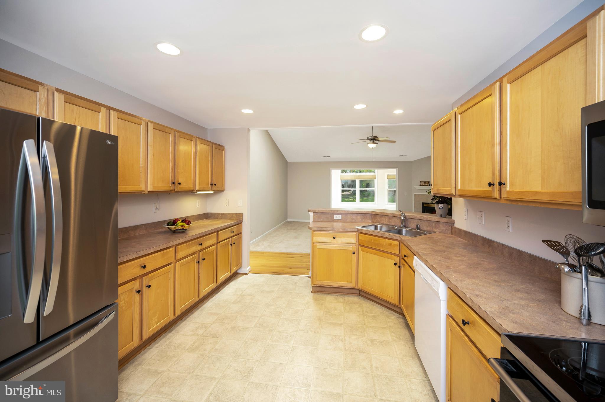 317 Edgehill Dr