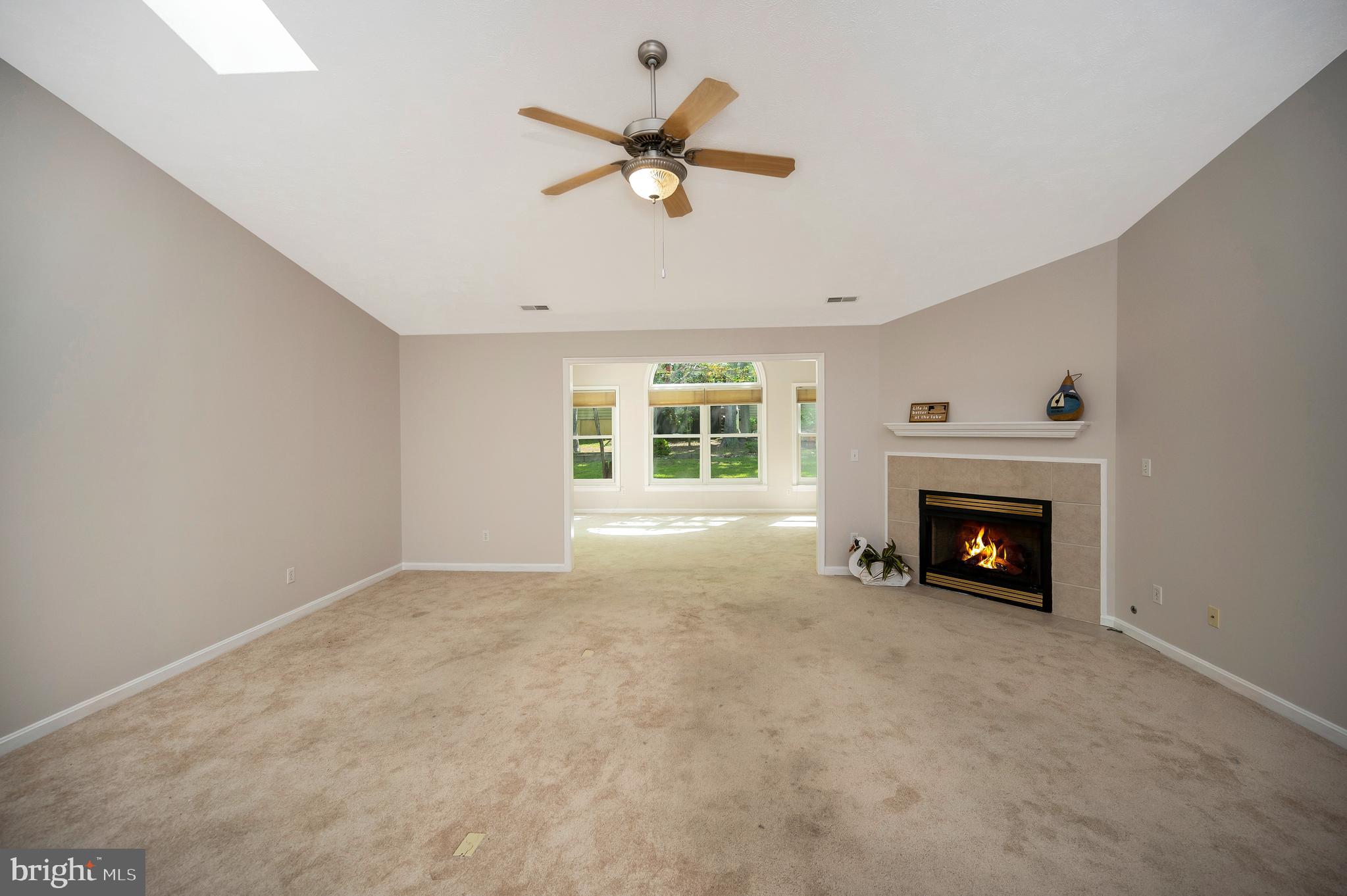 317 Edgehill Dr