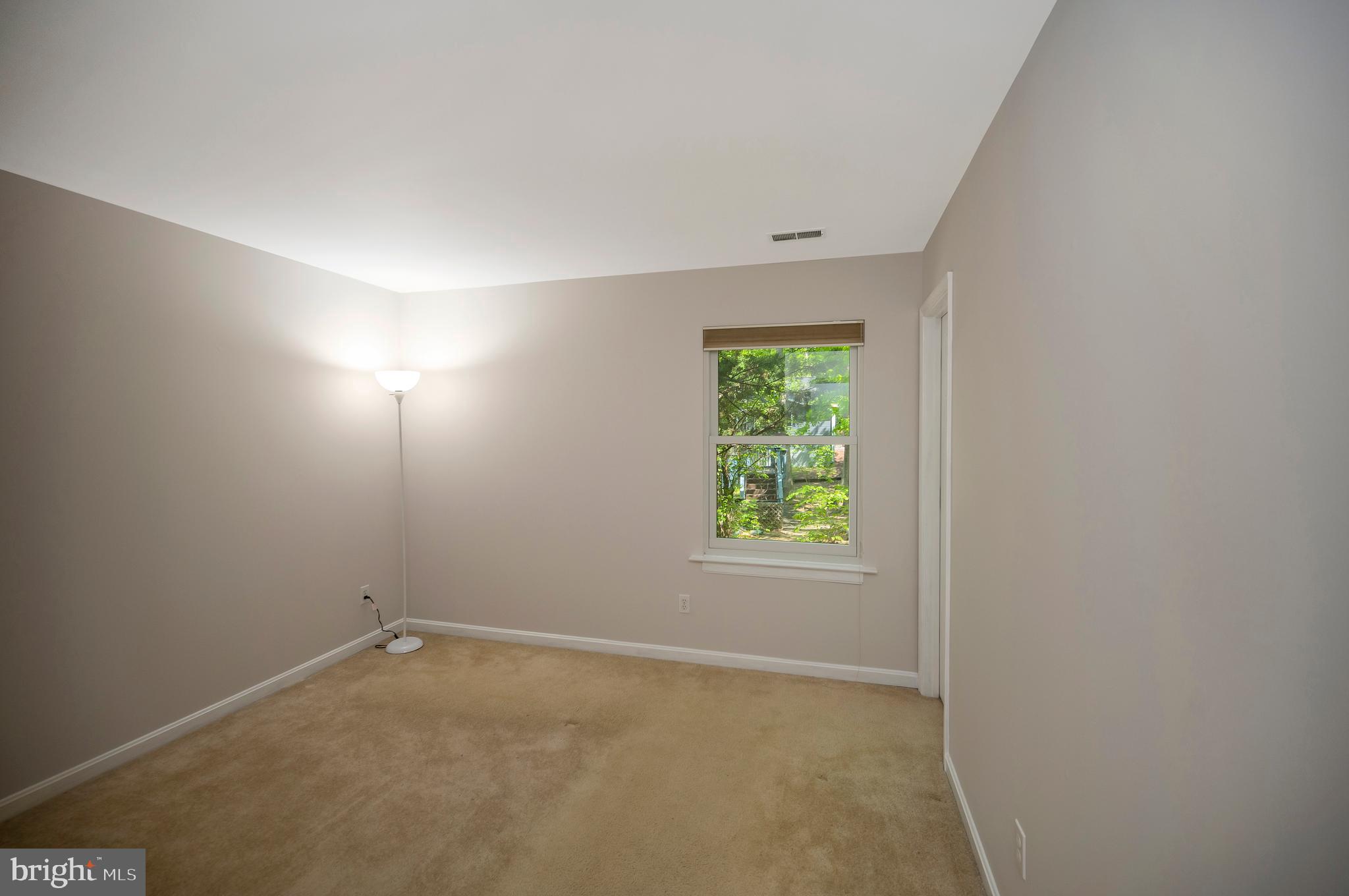 317 Edgehill Dr