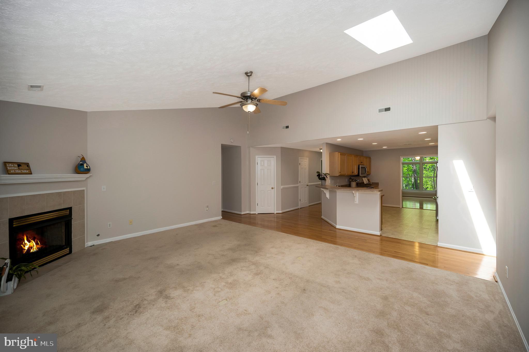 317 Edgehill Dr
