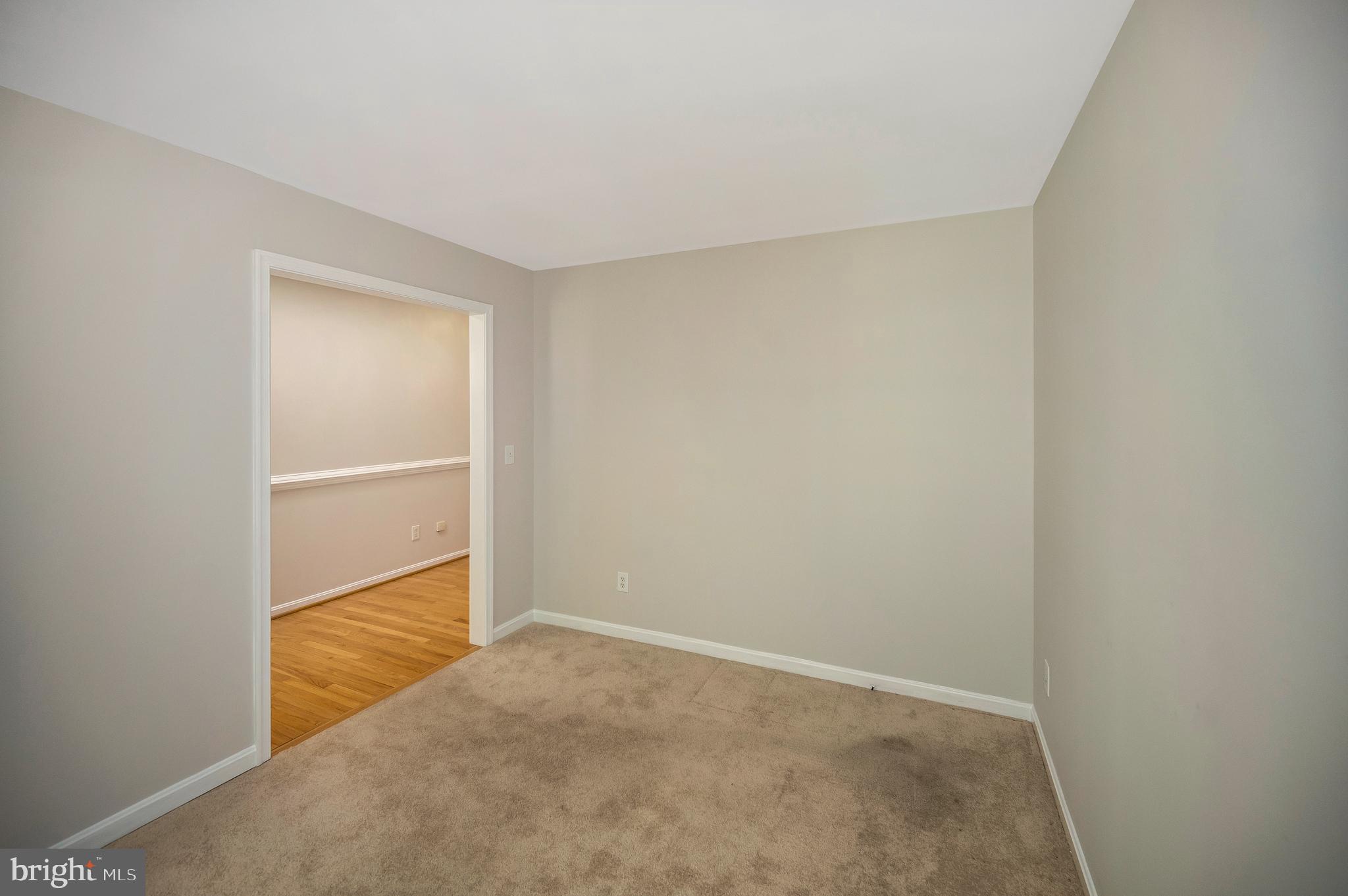 317 Edgehill Dr