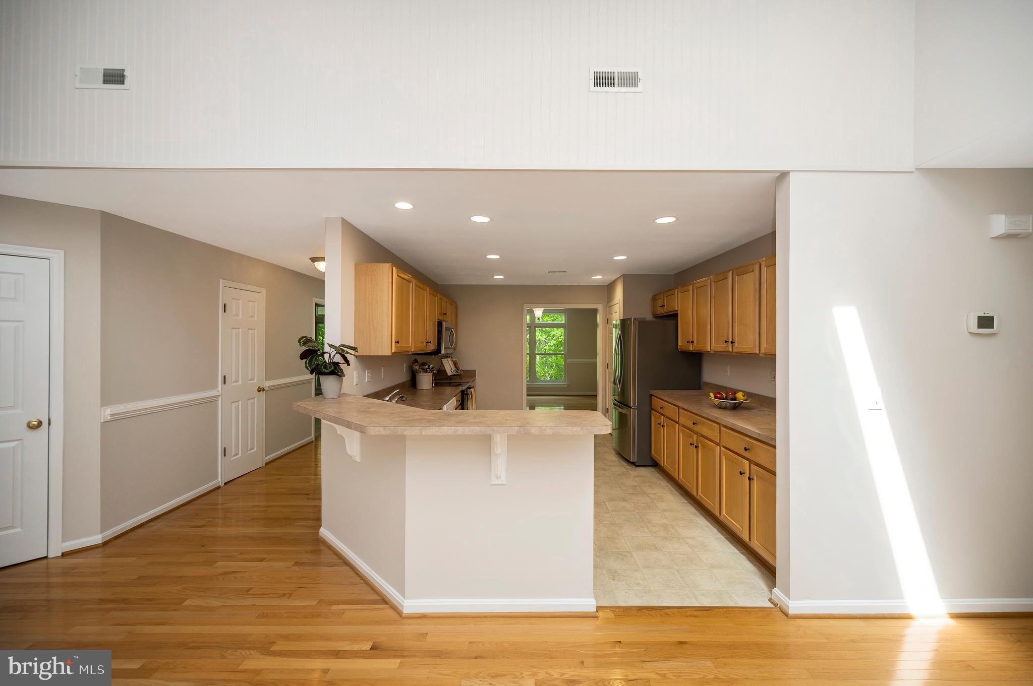317 Edgehill Dr