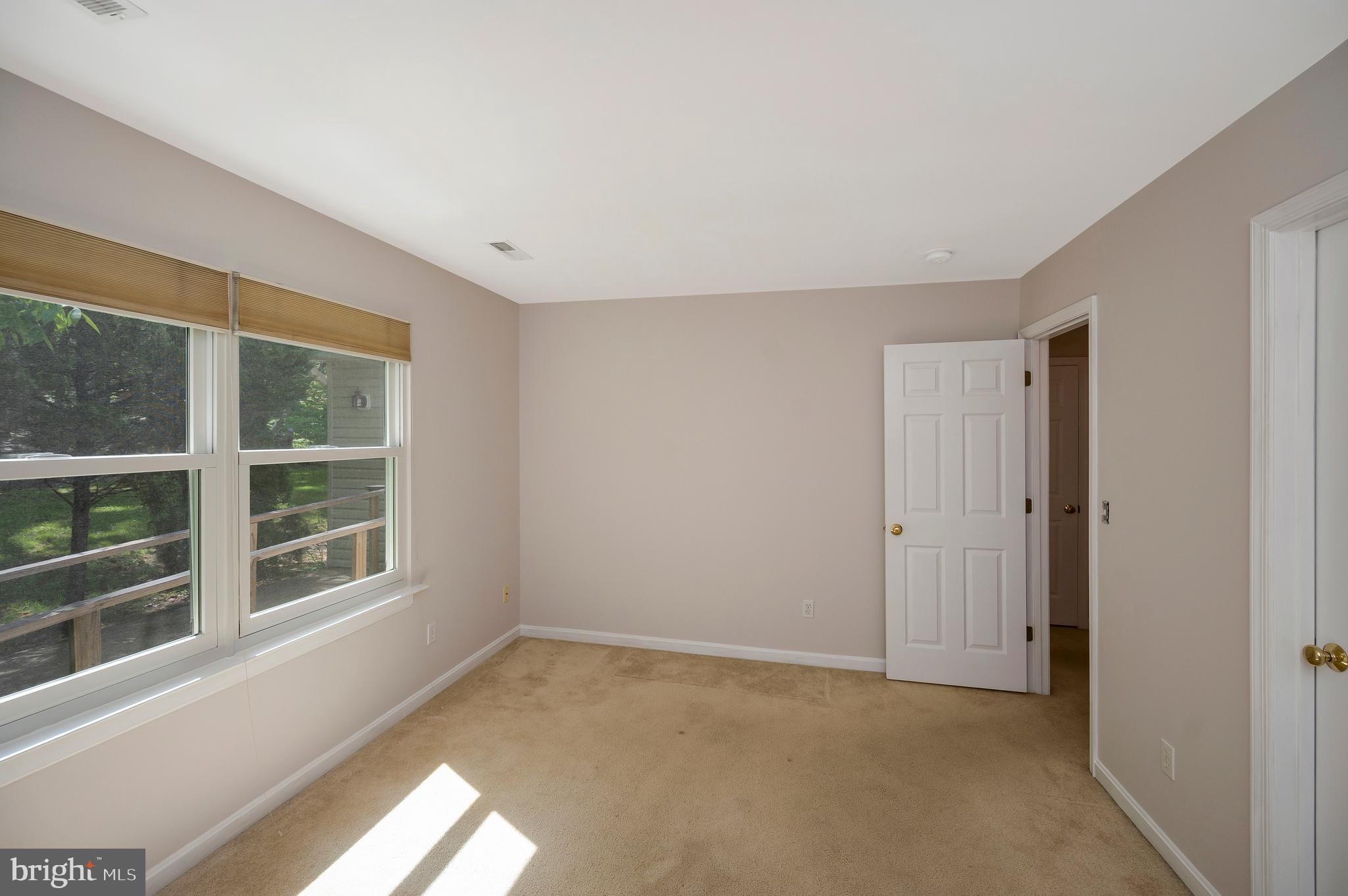 317 Edgehill Dr