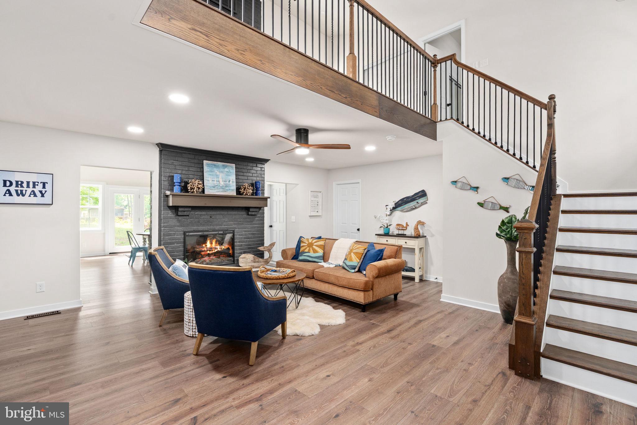 121 BIRCHSIDE CIRCLE