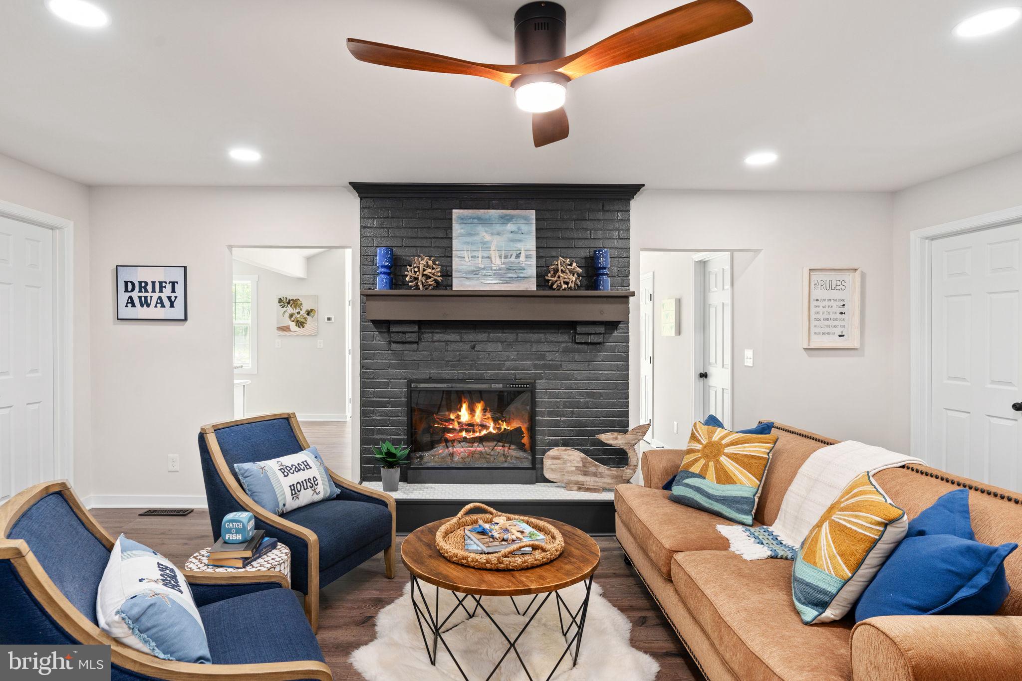 121 BIRCHSIDE CIRCLE