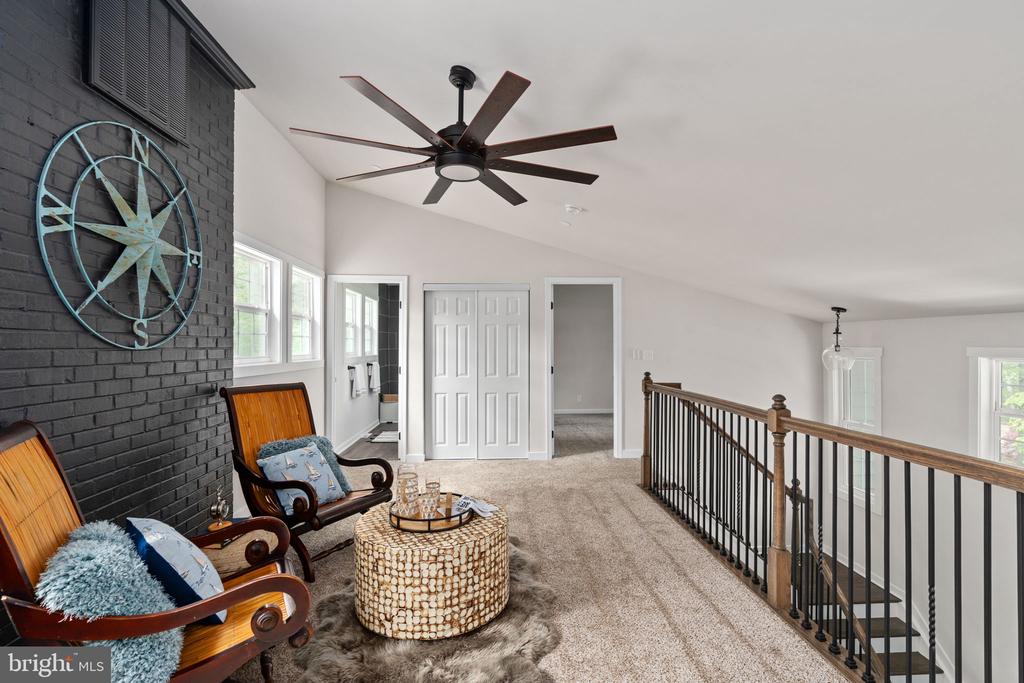 121 BIRCHSIDE CIRCLE