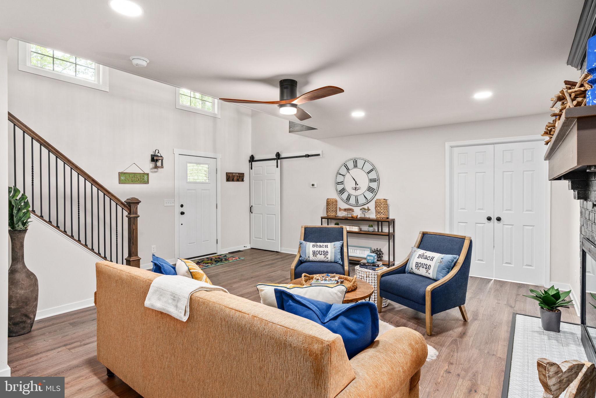 121 BIRCHSIDE CIRCLE