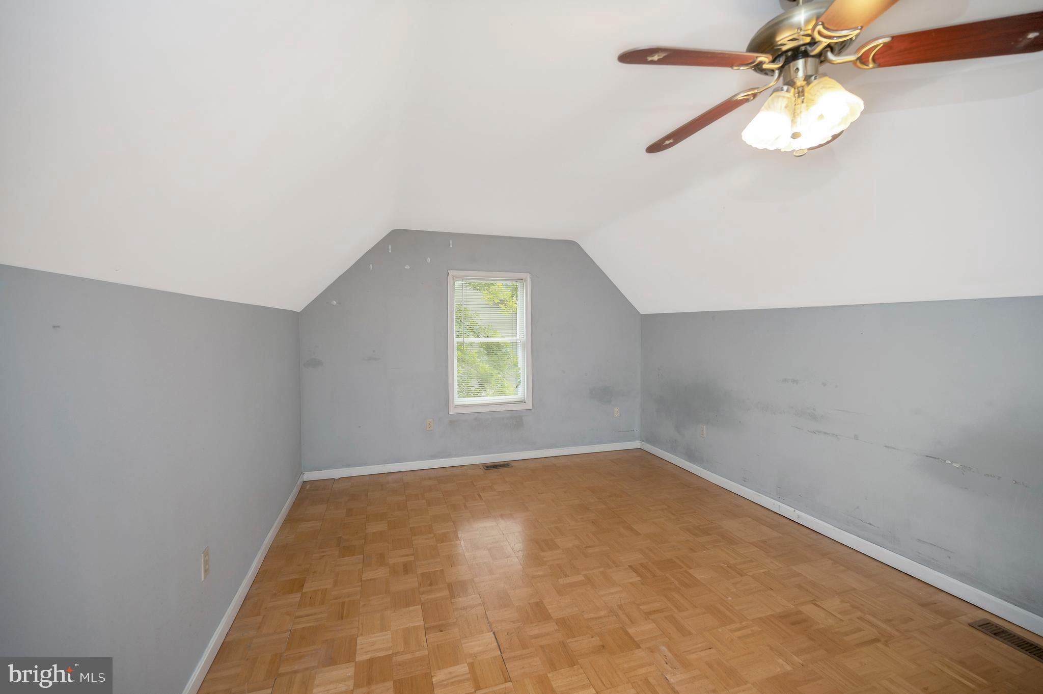 348 YORKTOWN BOULEVARD