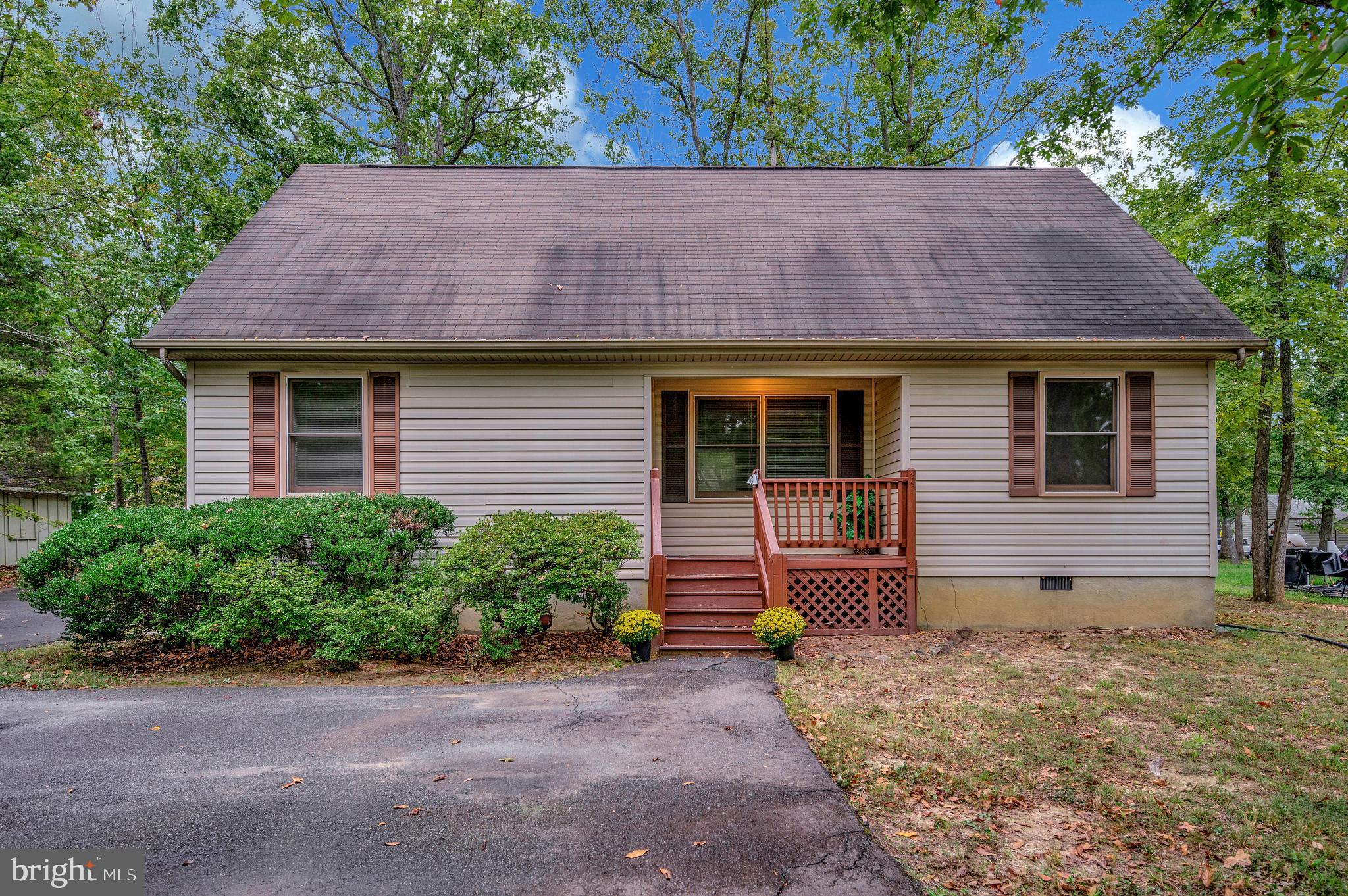 348 YORKTOWN BOULEVARD