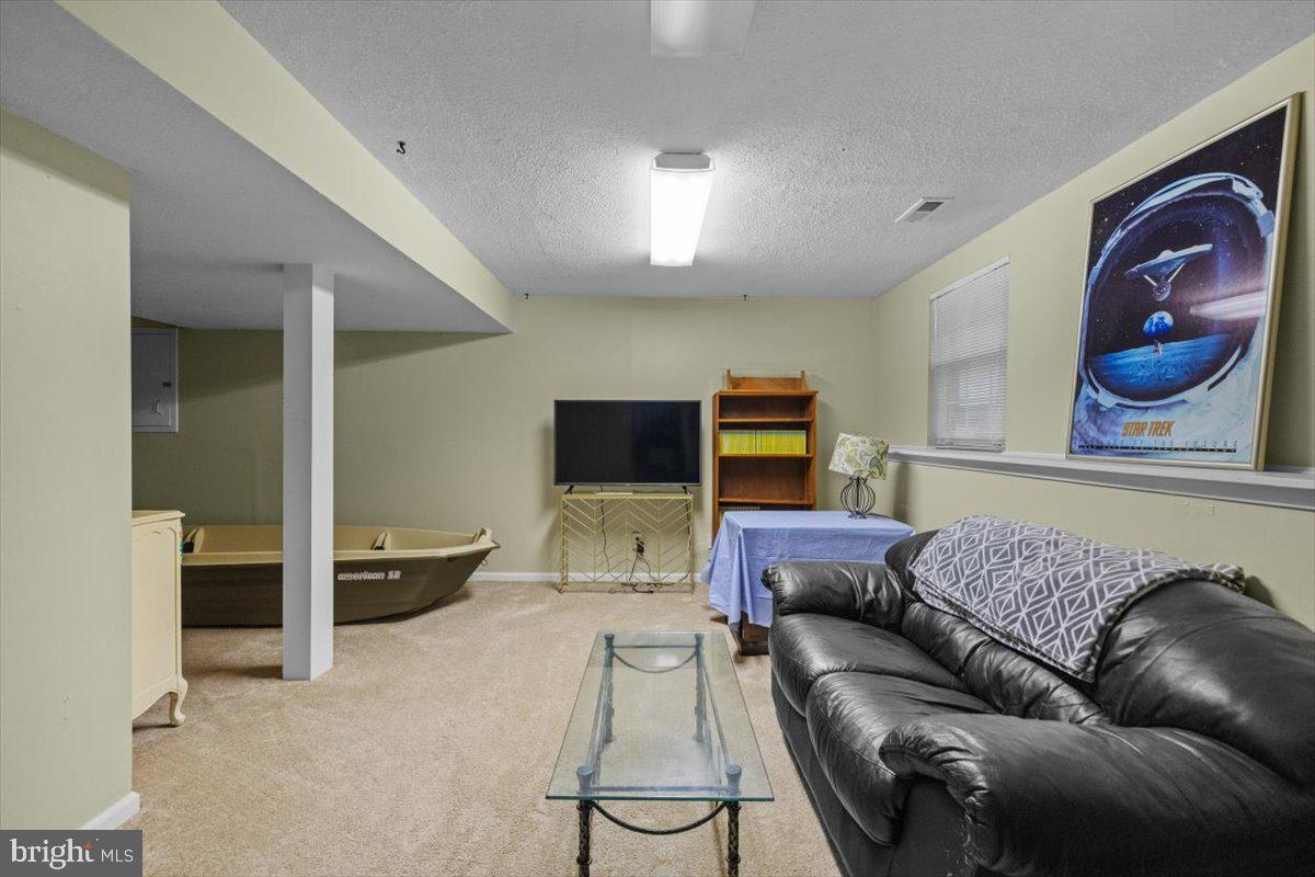 115 INDIAN HILLS ROAD