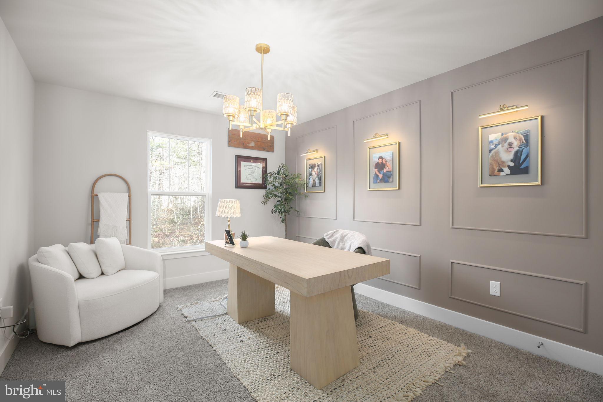 2102 LAKEVIEW PARKWAY