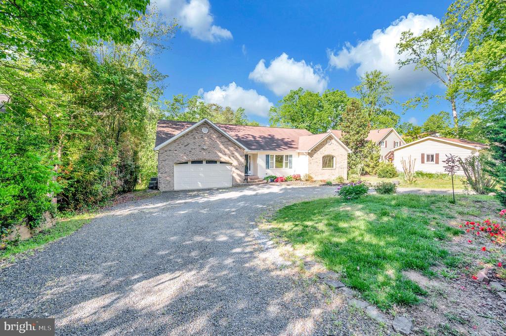 322 BIRCHSIDE CIRCLE