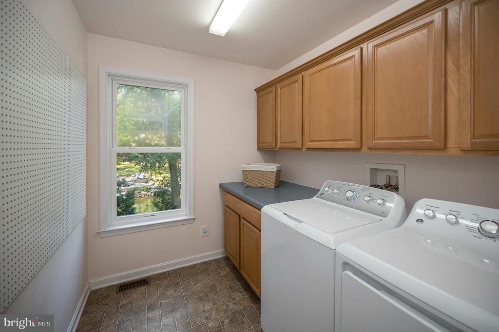 322 BIRCHSIDE CIRCLE
