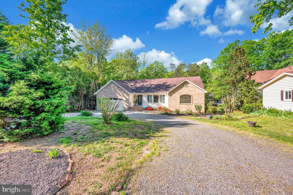 322 BIRCHSIDE CIRCLE