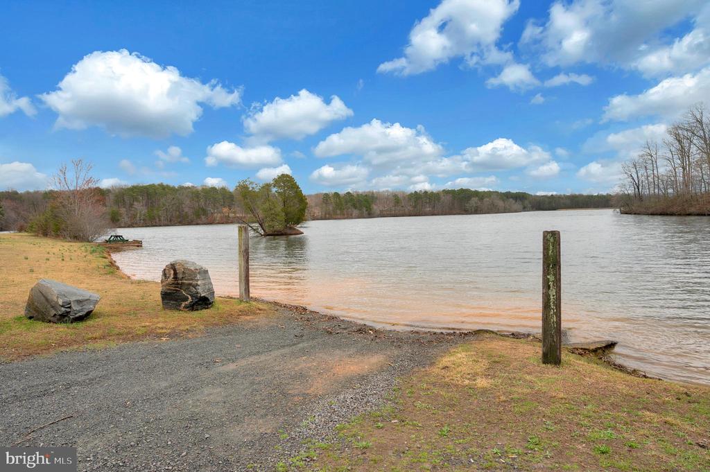 19493 LAKE ORANGE ROAD
