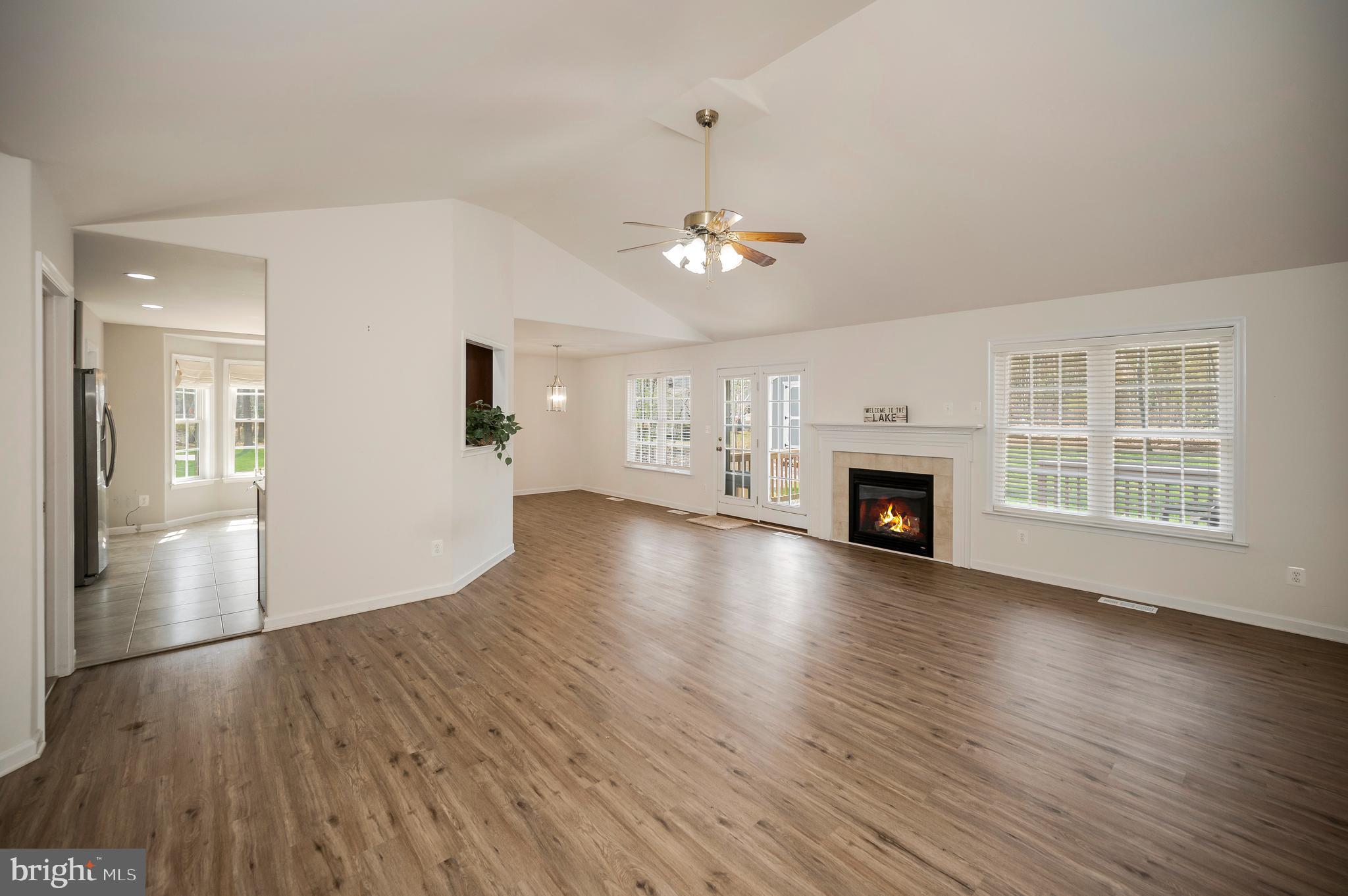 105 ASPEN COURT