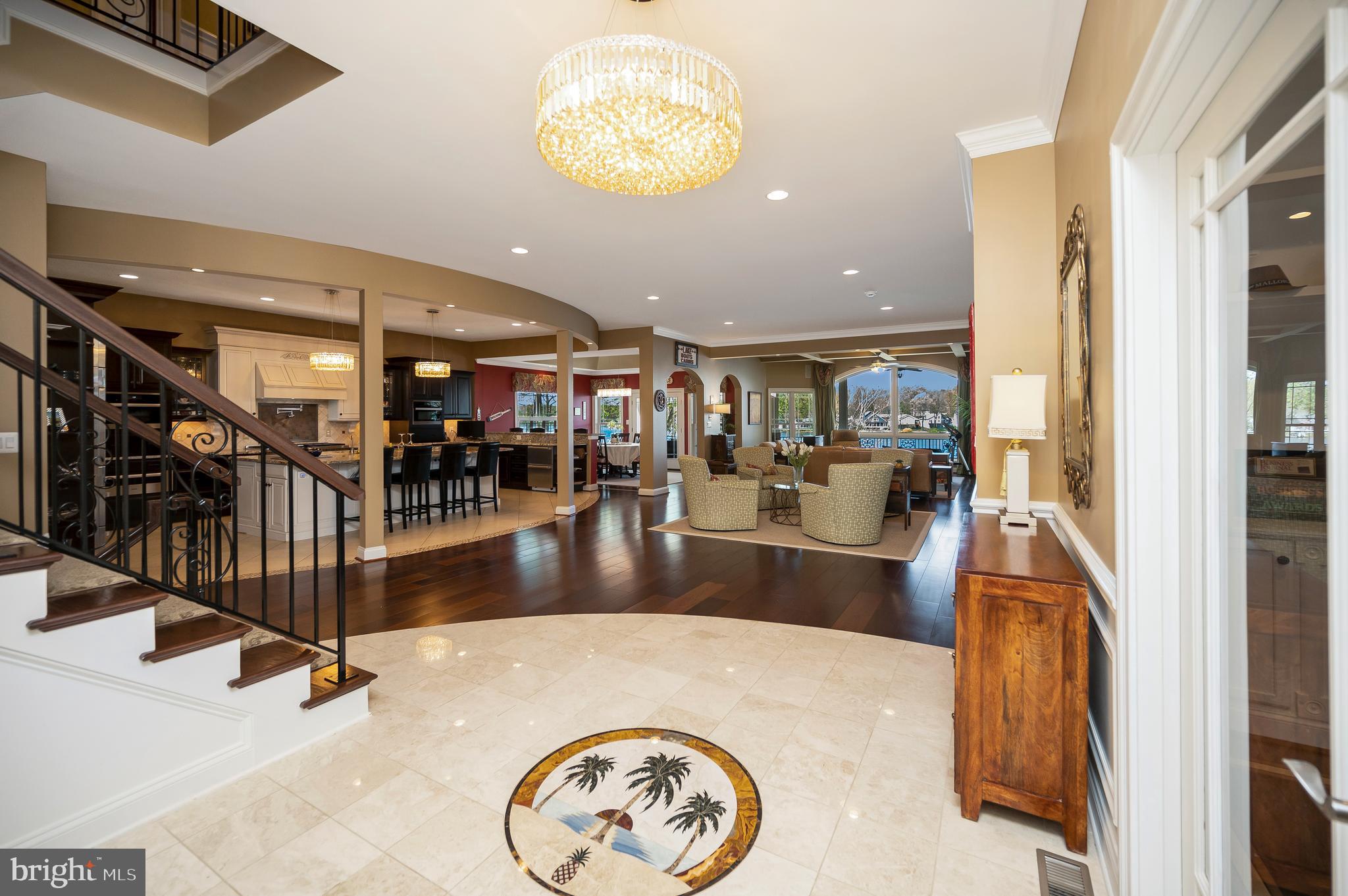 206 MADISON CIRCLE