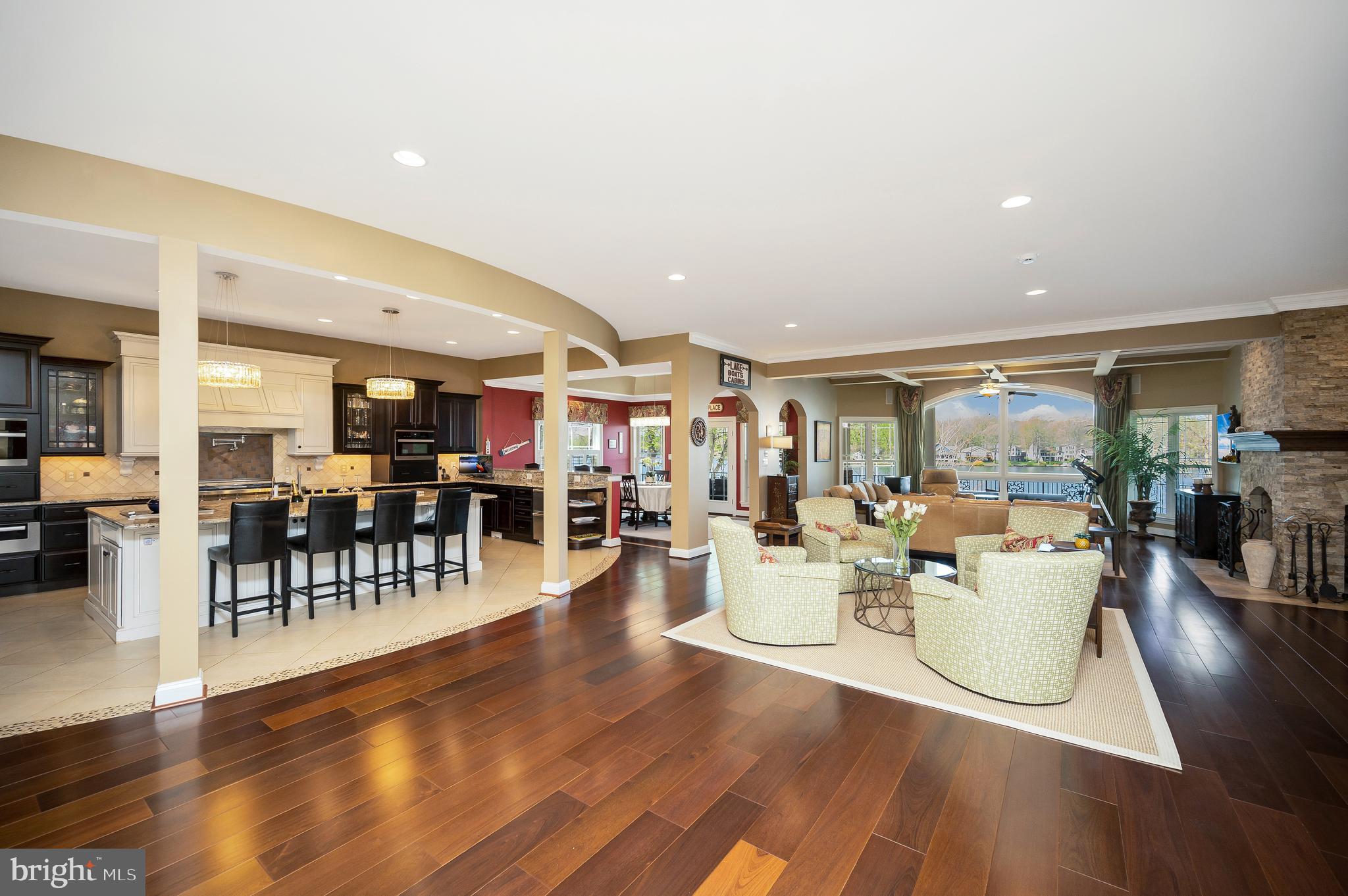 206 MADISON CIRCLE