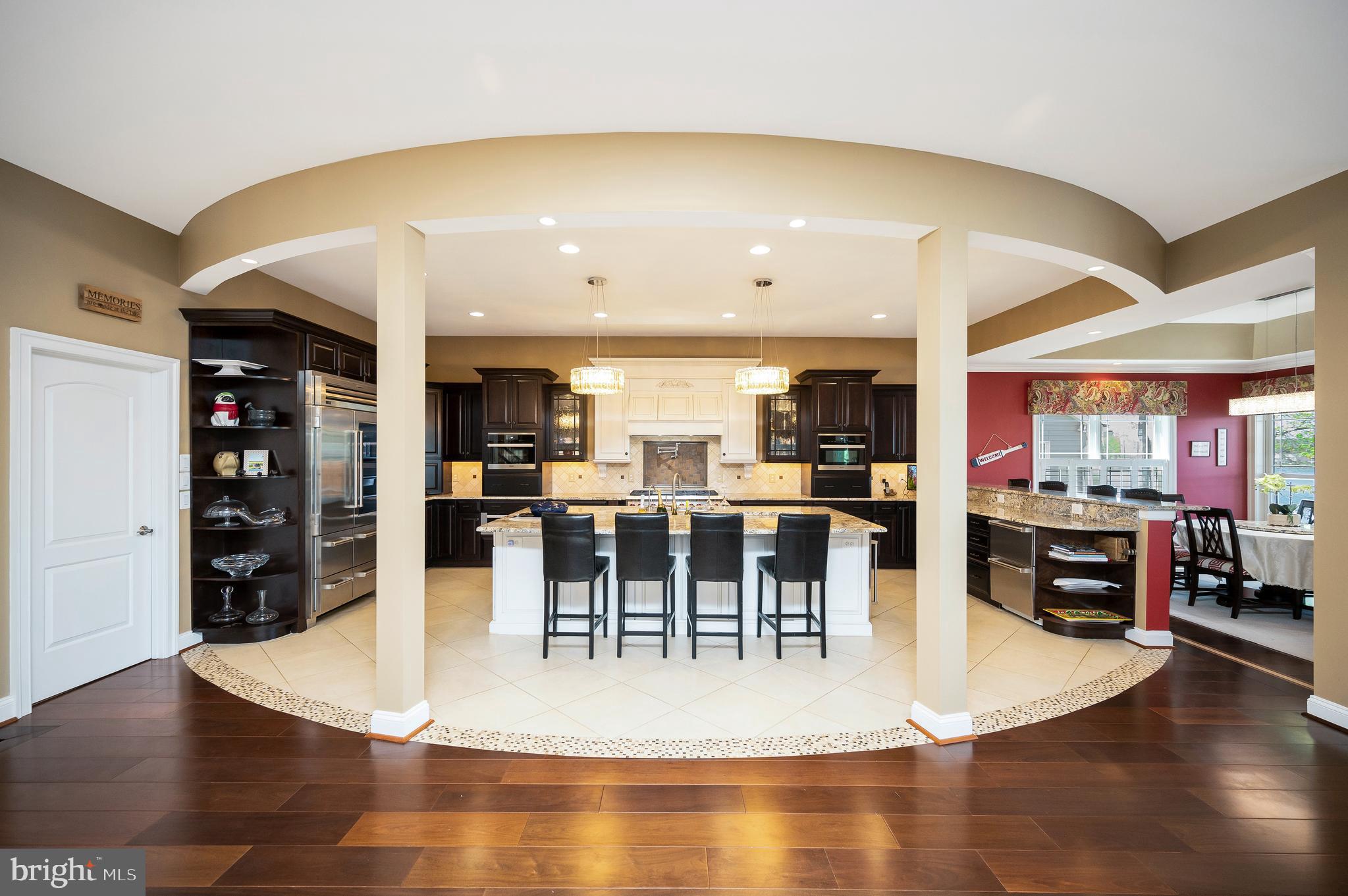 206 MADISON CIRCLE