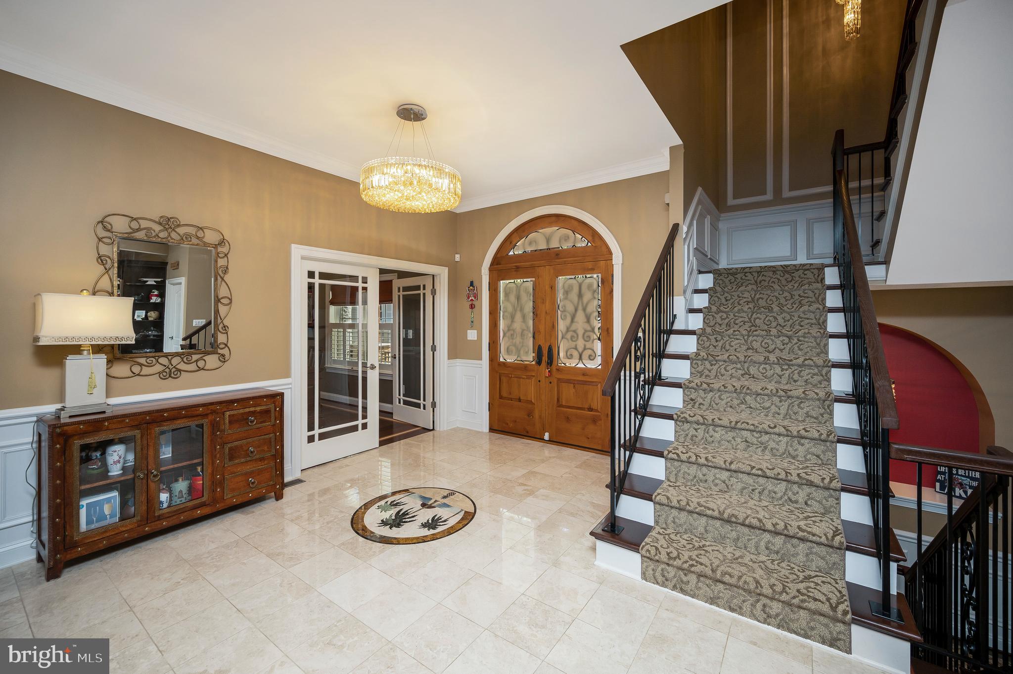 206 MADISON CIRCLE