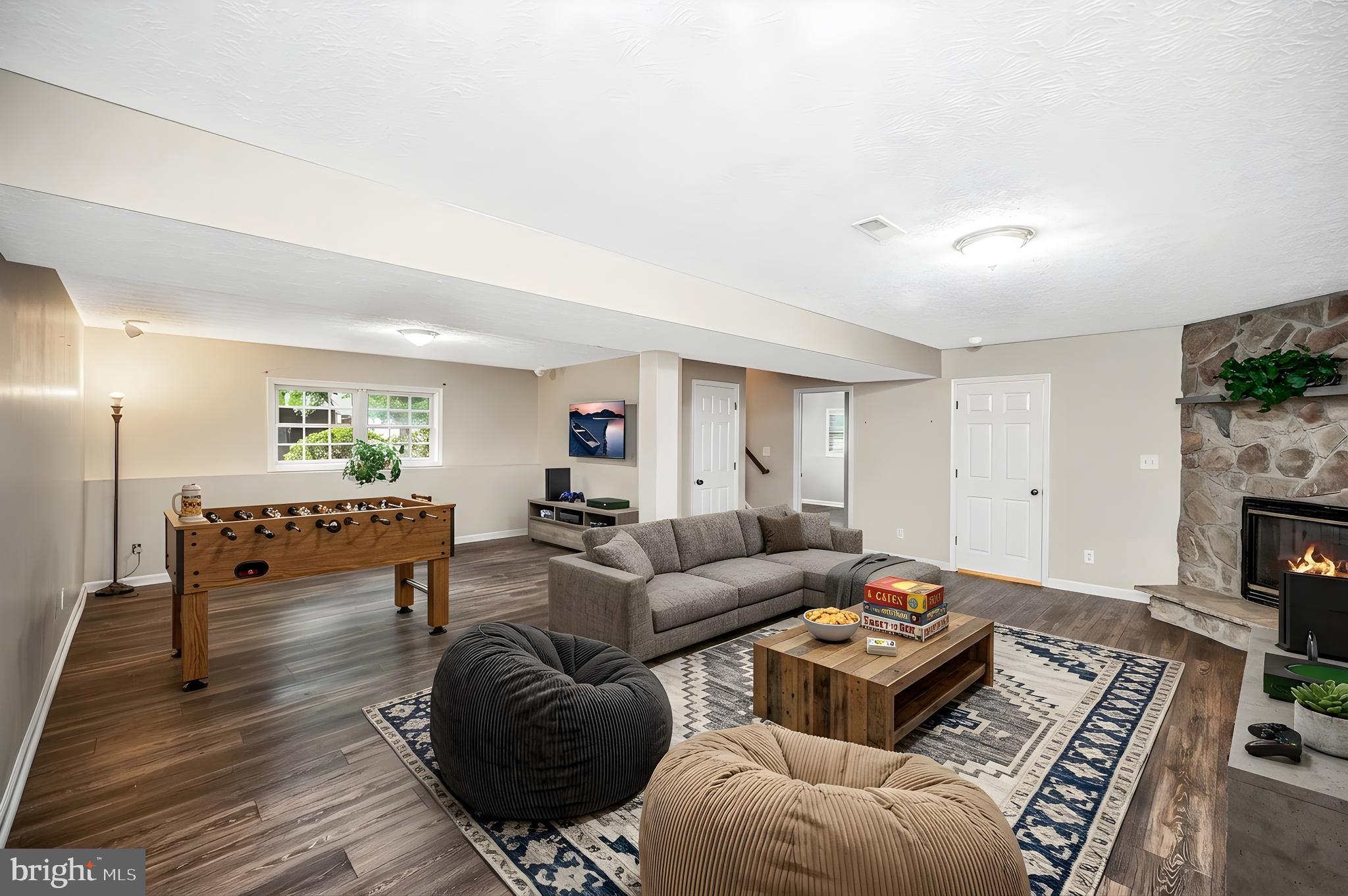 305 BIRDIE ROAD