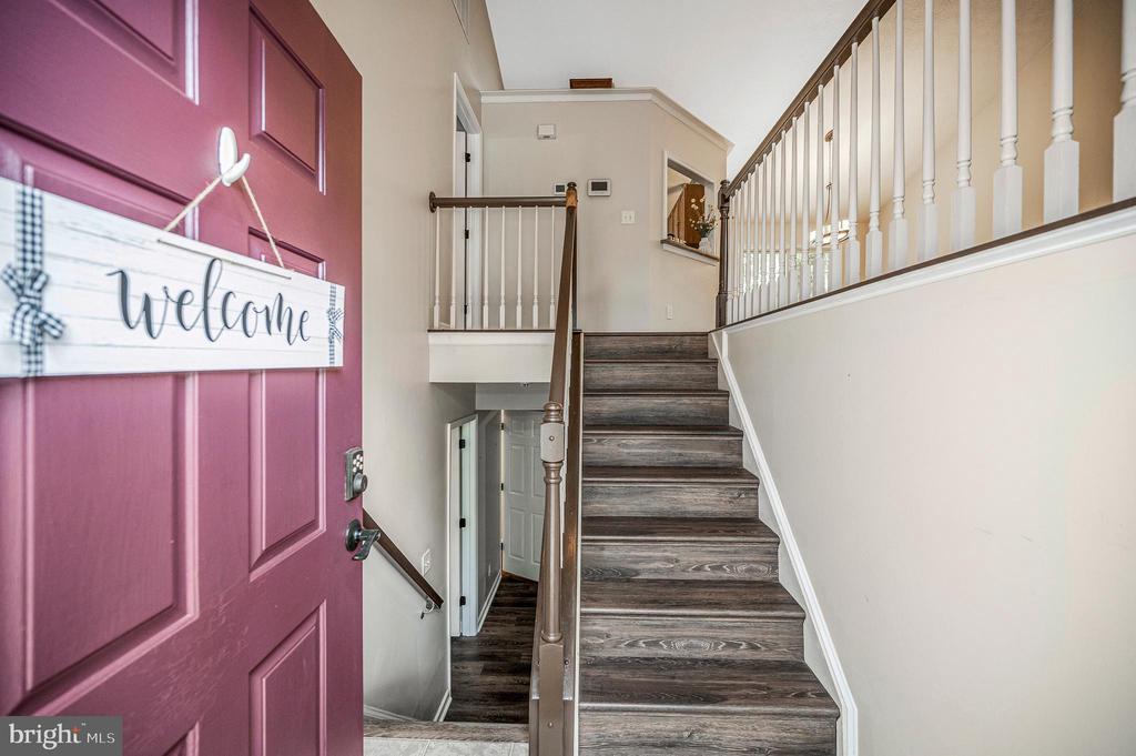 305 BIRDIE ROAD
