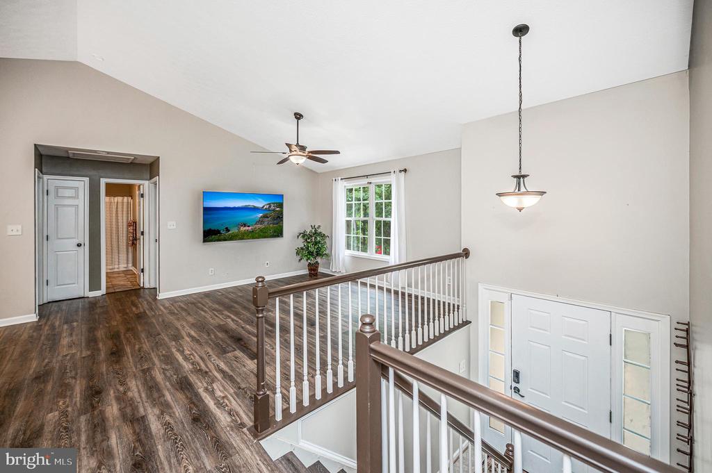 305 BIRDIE ROAD