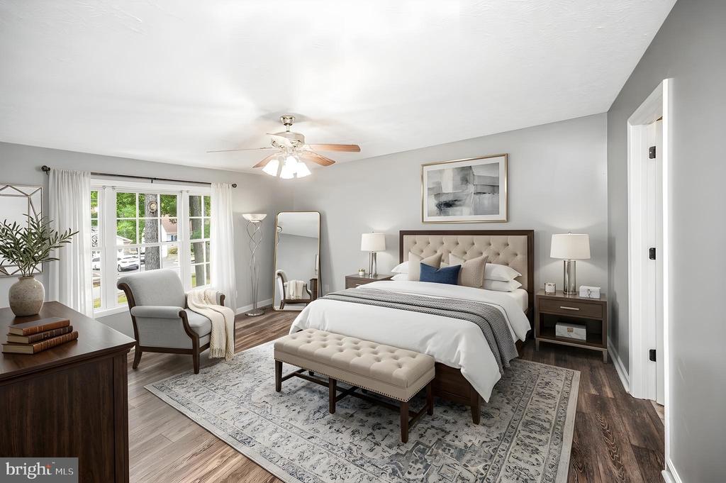 305 BIRDIE ROAD