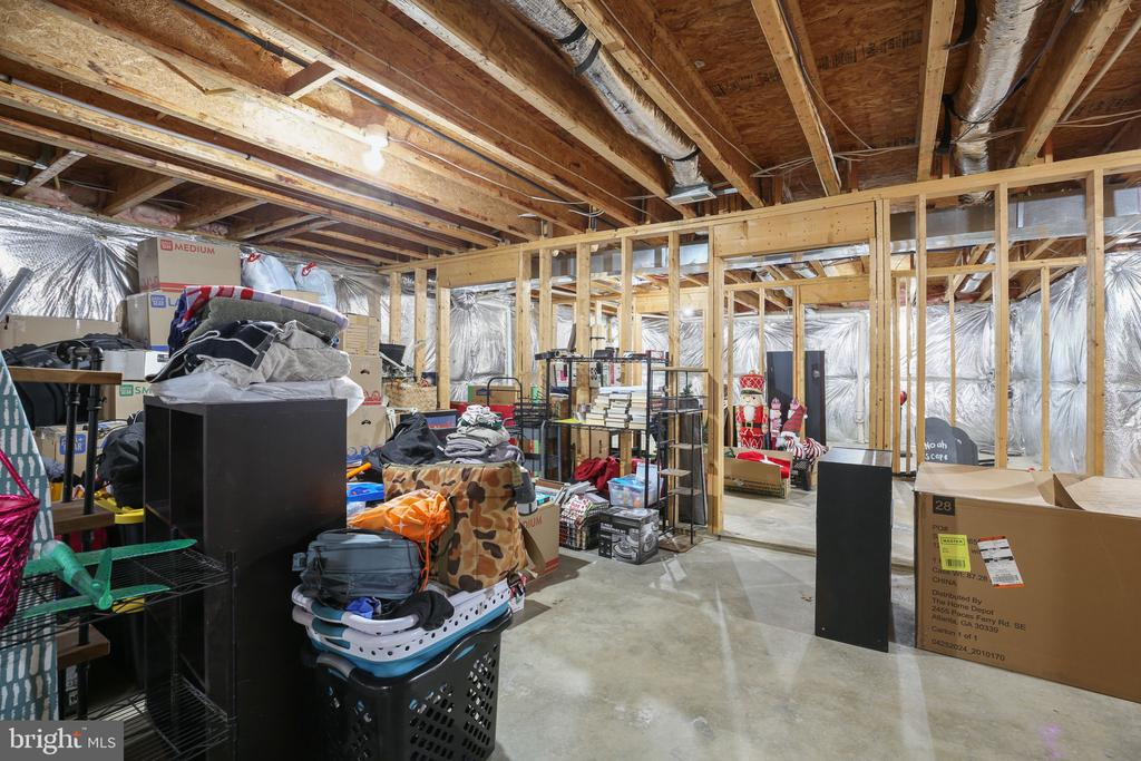 1472 MORRIS POND DRIVE