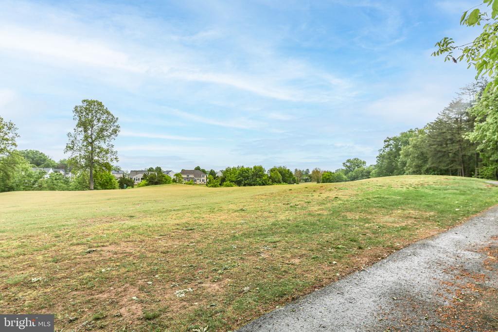 1472 MORRIS POND DRIVE