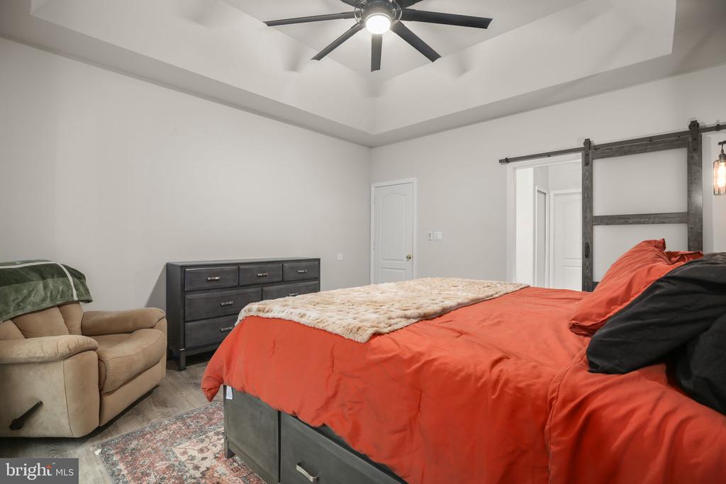 1472 MORRIS POND DRIVE