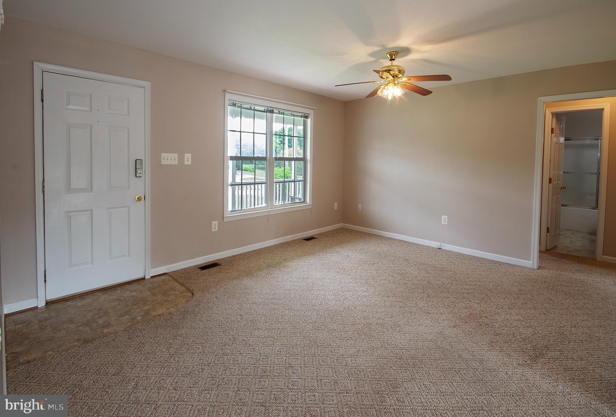 9379 STONEGATE LANE