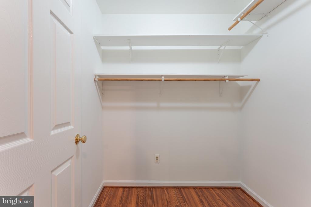 216 SPOTSWOOD ROAD