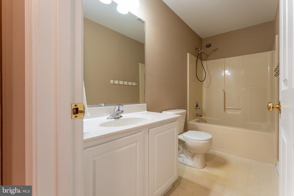 216 SPOTSWOOD ROAD