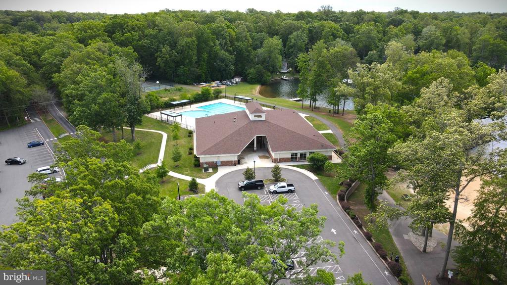 216 SPOTSWOOD ROAD
