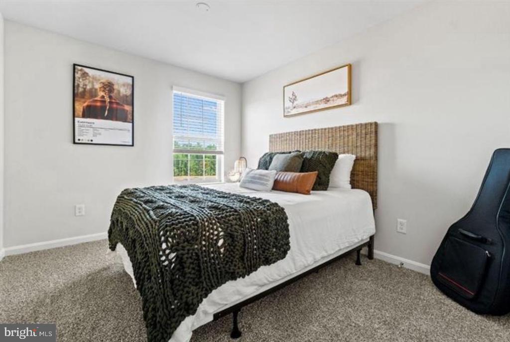 3216 WHITE TAIL DRIVE