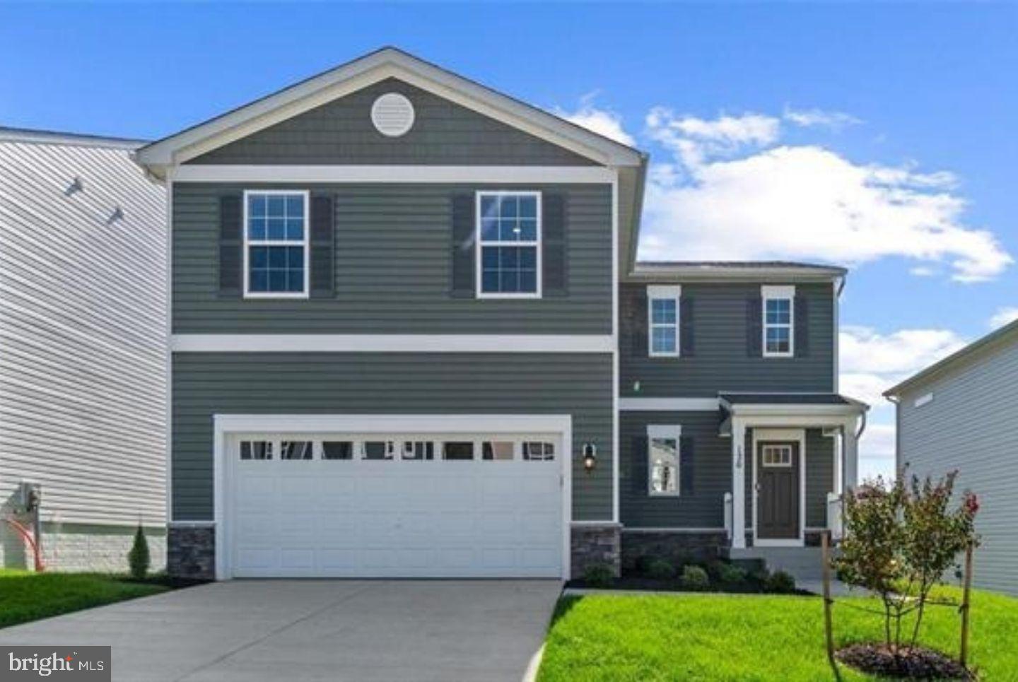 3216 WHITE TAIL DRIVE