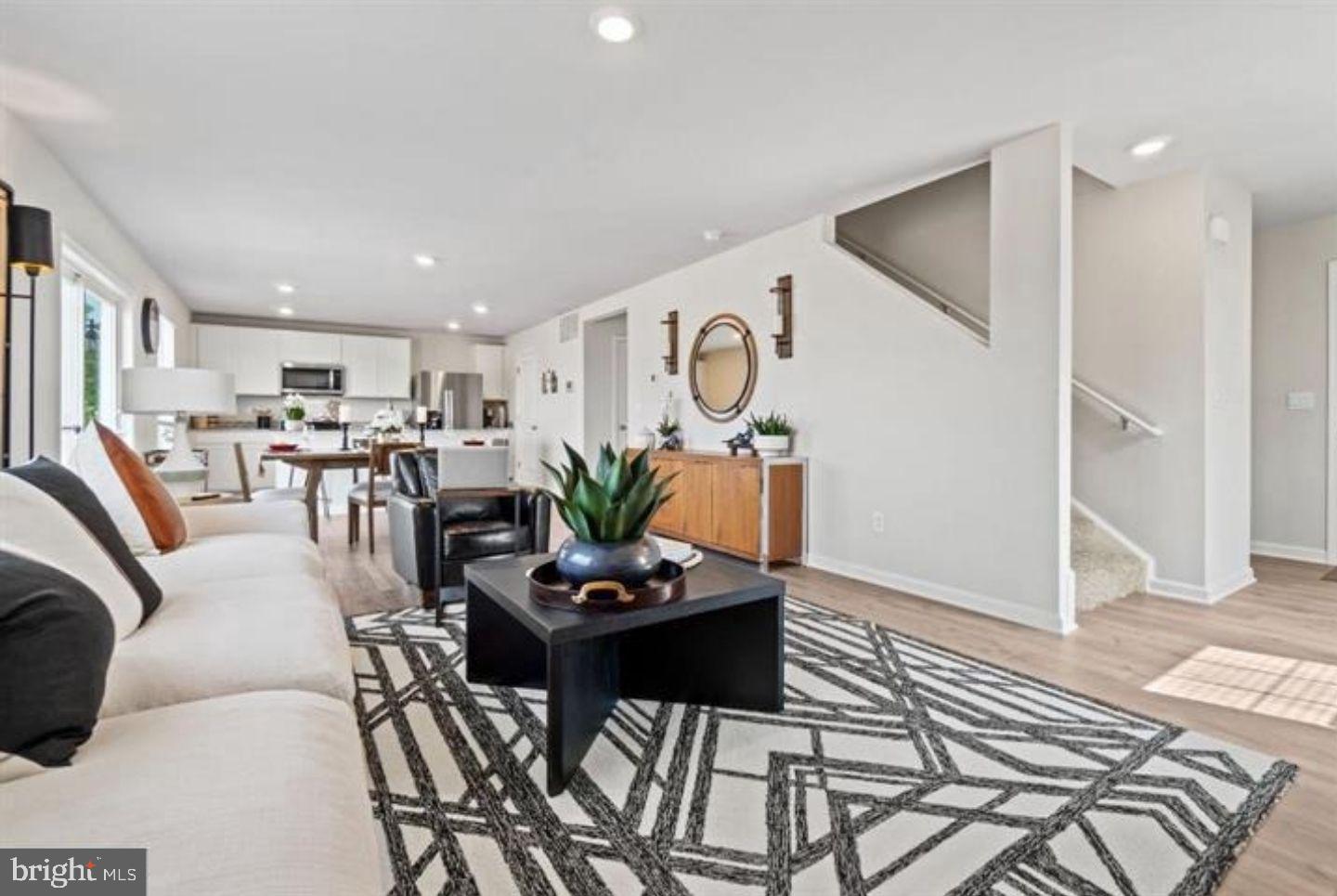 3216 WHITE TAIL DRIVE