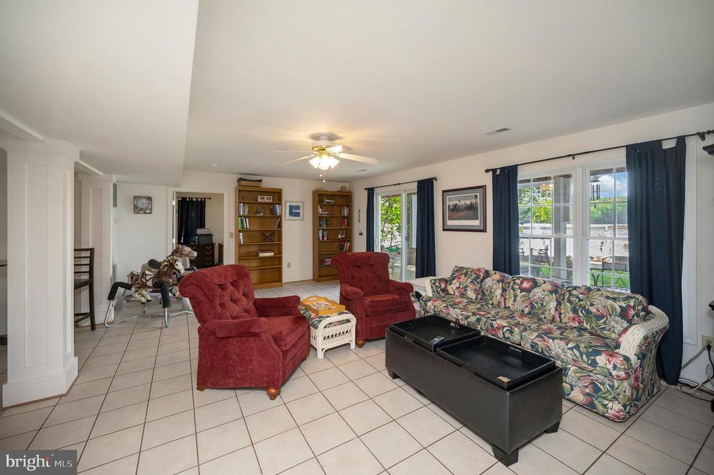 626 CORNWALLIS AVENUE