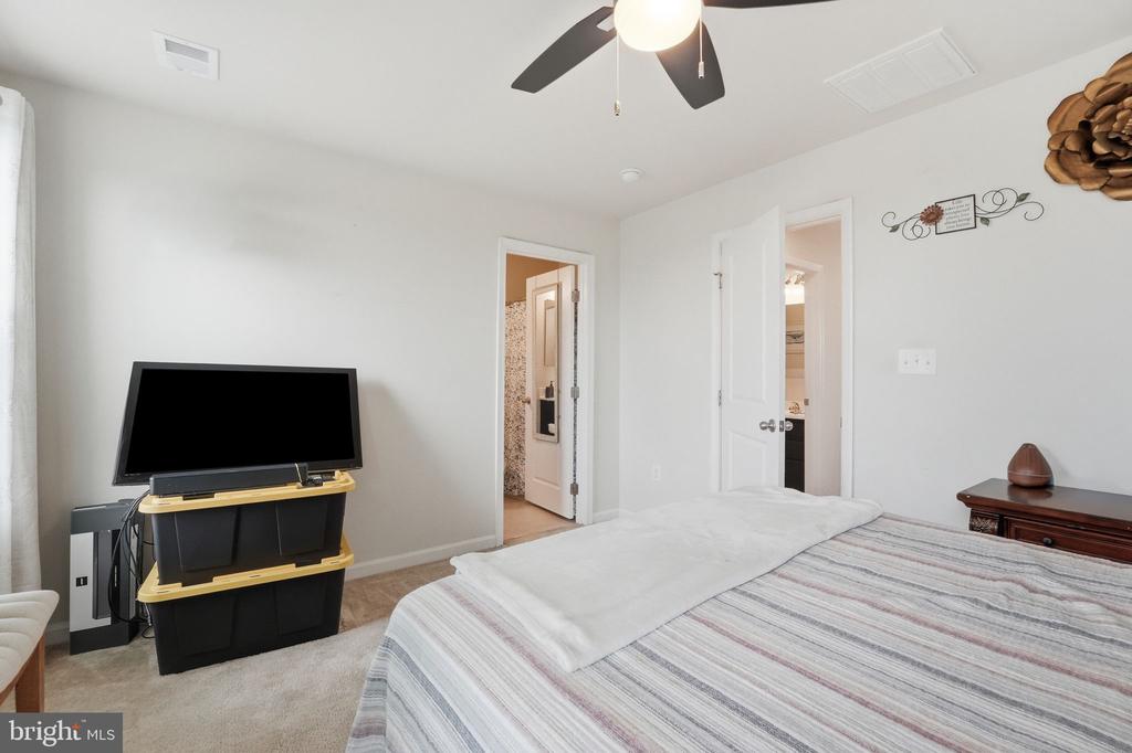 35282 SARA COURT