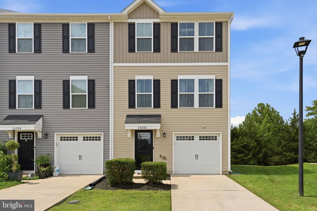 35282 SARA COURT